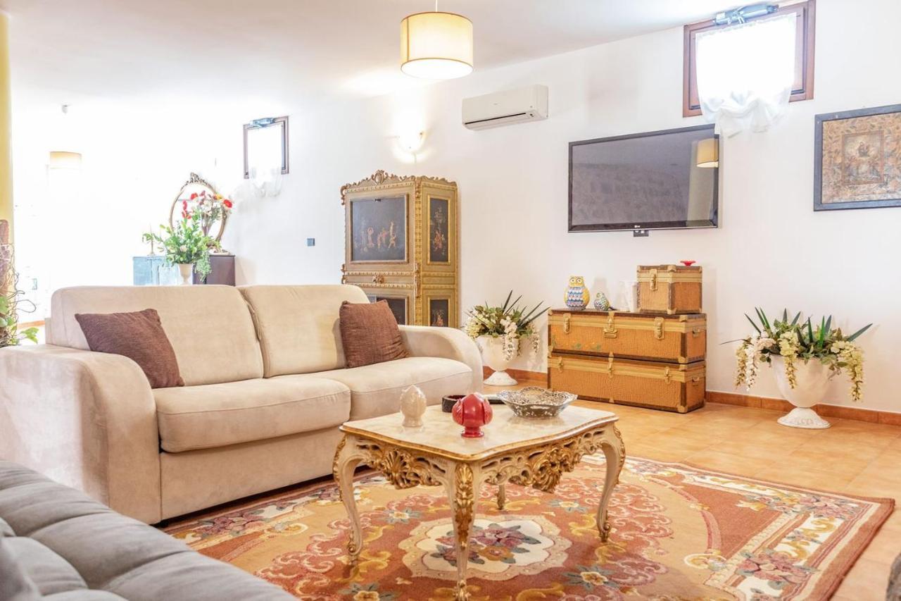 Villa Stracca Con Ampio Spazio Esterno Capilungo Екстер'єр фото